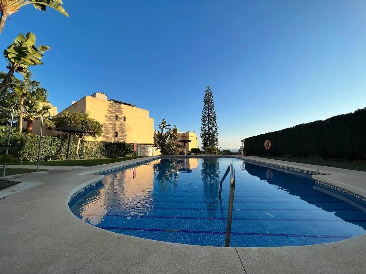 Apartment With Sea And Views Near Marbella Spain 0*,  西班牙