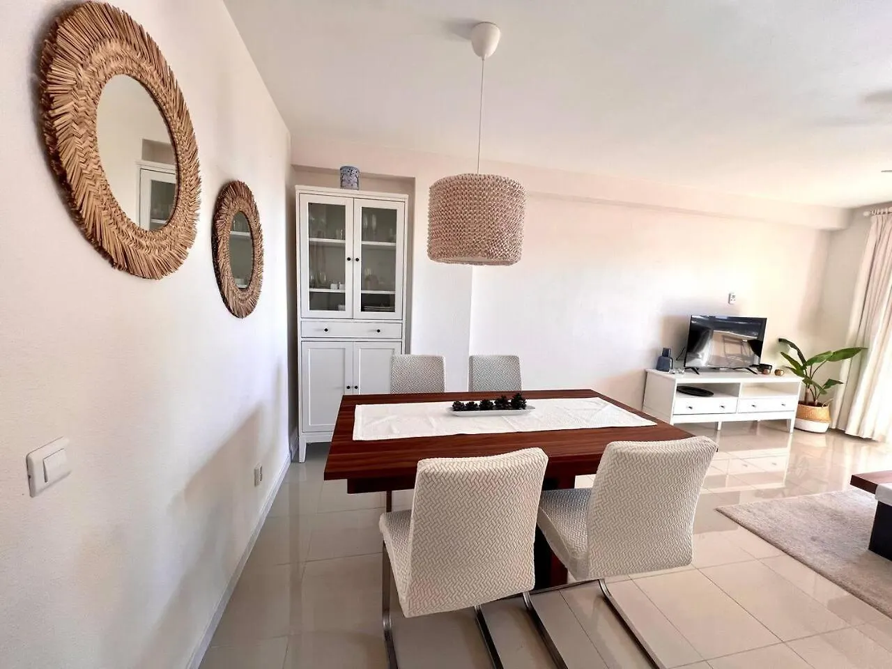 Apartment With Sea And Views Near Marbella Spain 西班牙